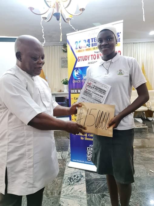 Bible Brain® prize presentation